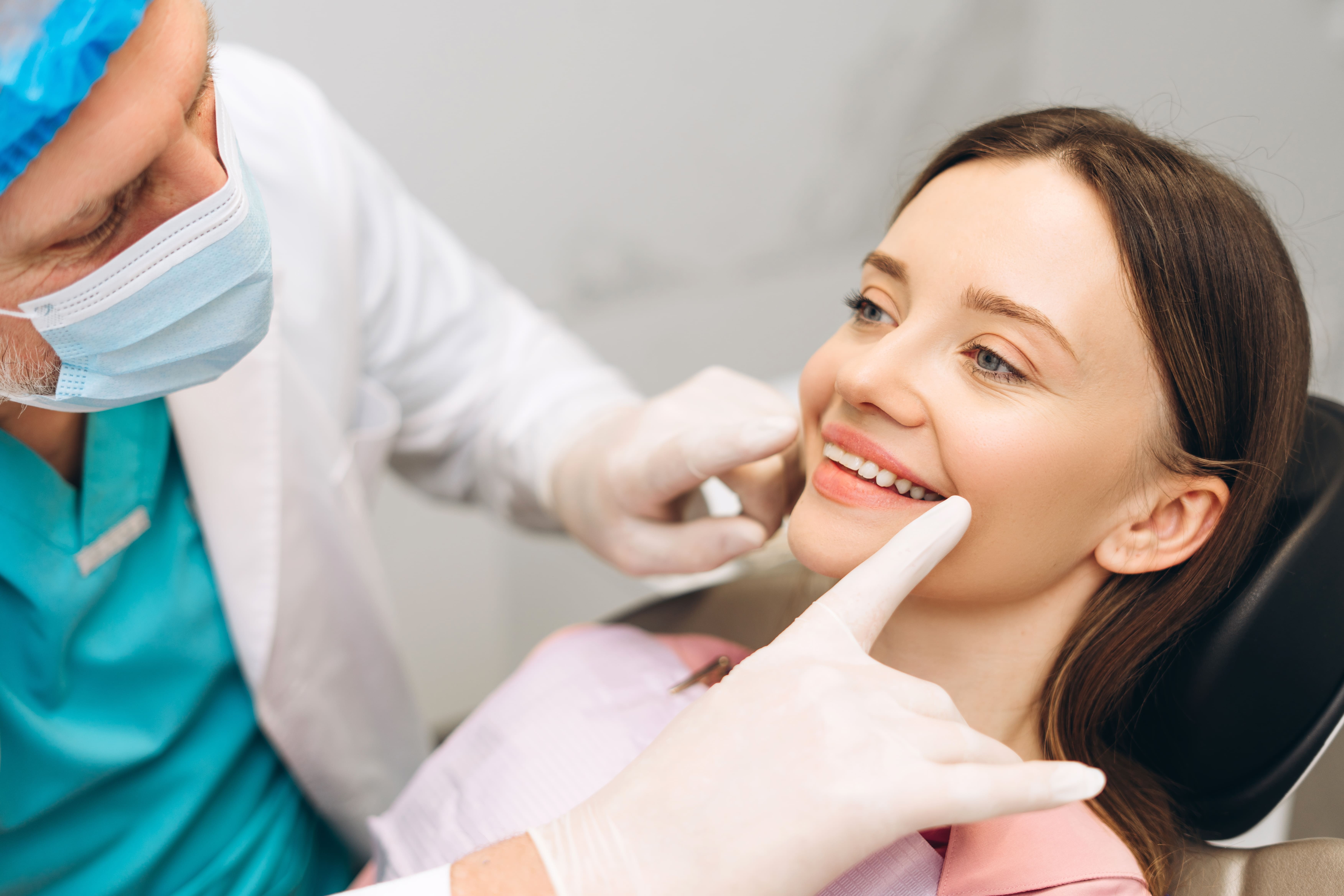 Импланты Astra Tech в Москве